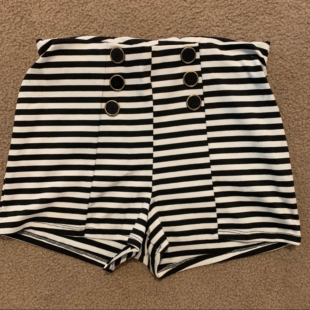 Striped shorts with button design